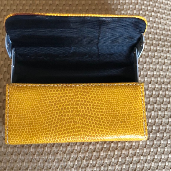 Card Holder - Picture 3 of 5